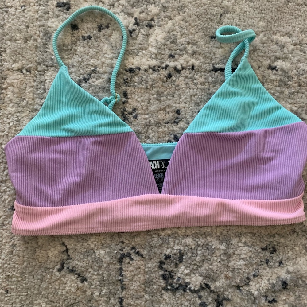 Beach riot coloblock bikini top medium